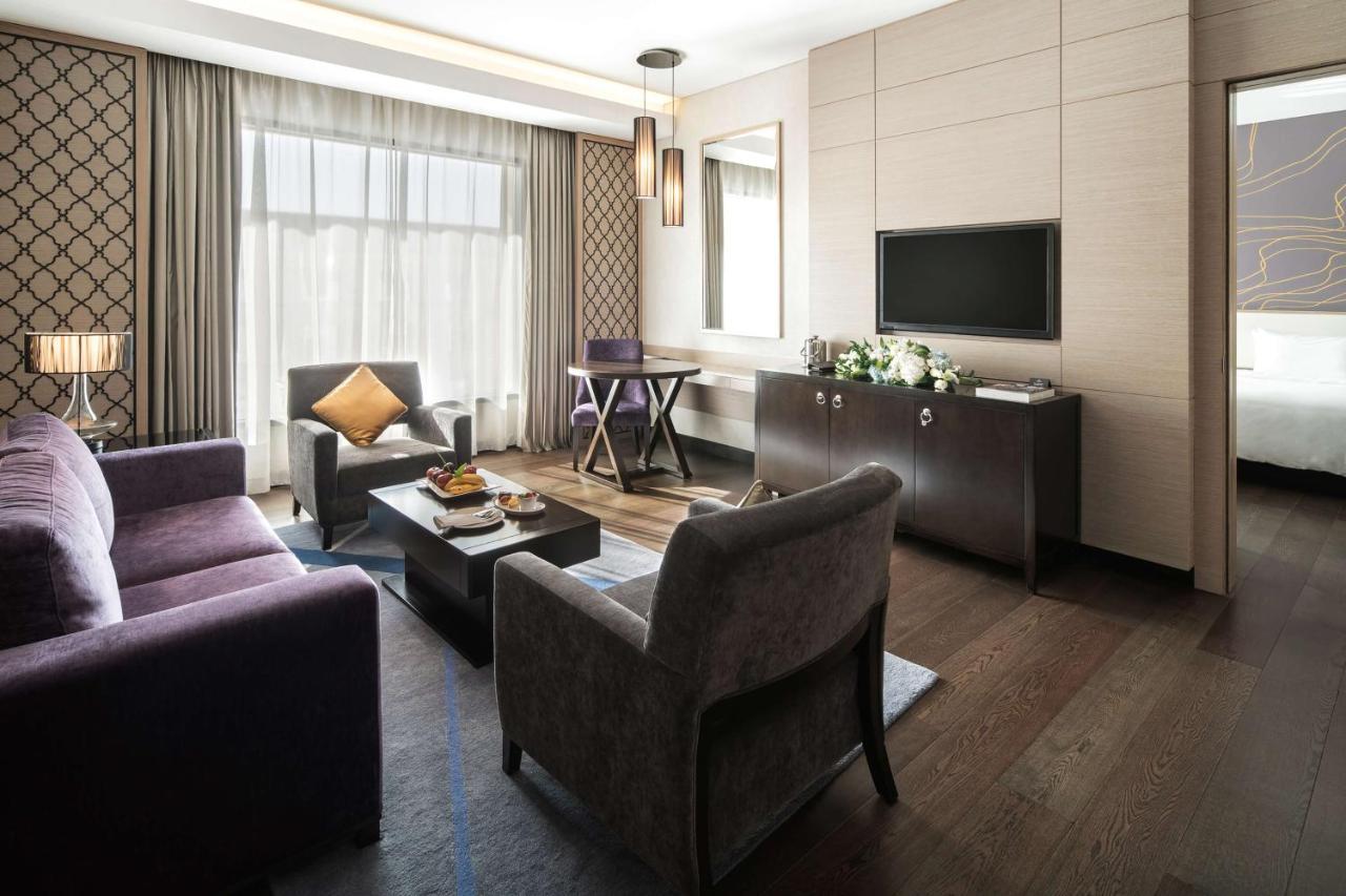 ホテル Radisson Collection Muscat, Hormuz Grand エクステリア 写真 A suite at the hotel