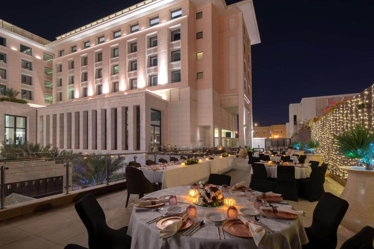 ホテル Radisson Collection Muscat, Hormuz Grand エクステリア 写真 The Westin Abu Dhabi